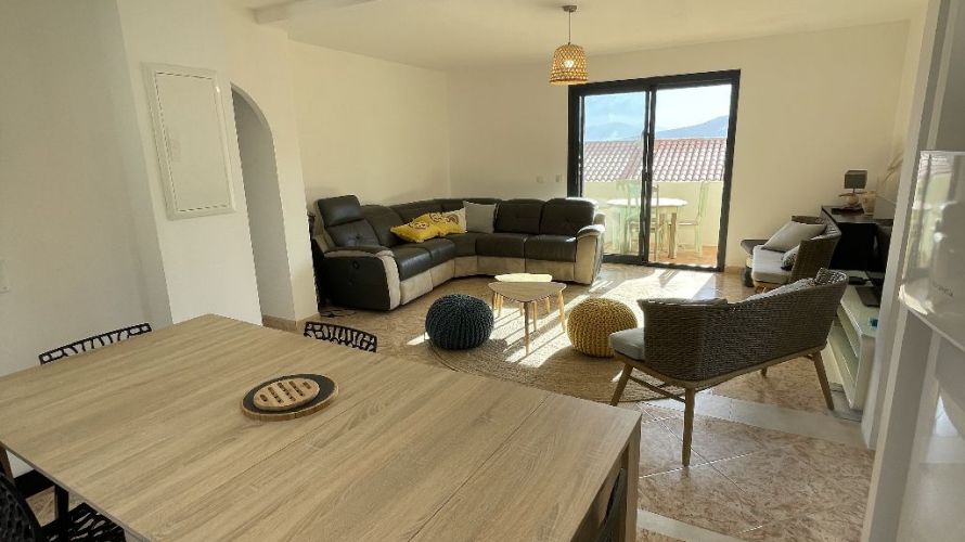 Appartement 3 Pièces en Rez-de-Chaussée de Villa L37 